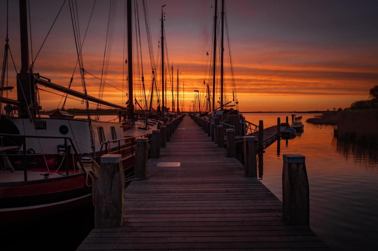 Bed&Breakfast De Schans Makkum Exterior foto